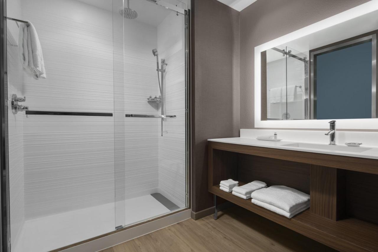 Ac Hotel By Marriott Columbus Downtown Екстер'єр фото