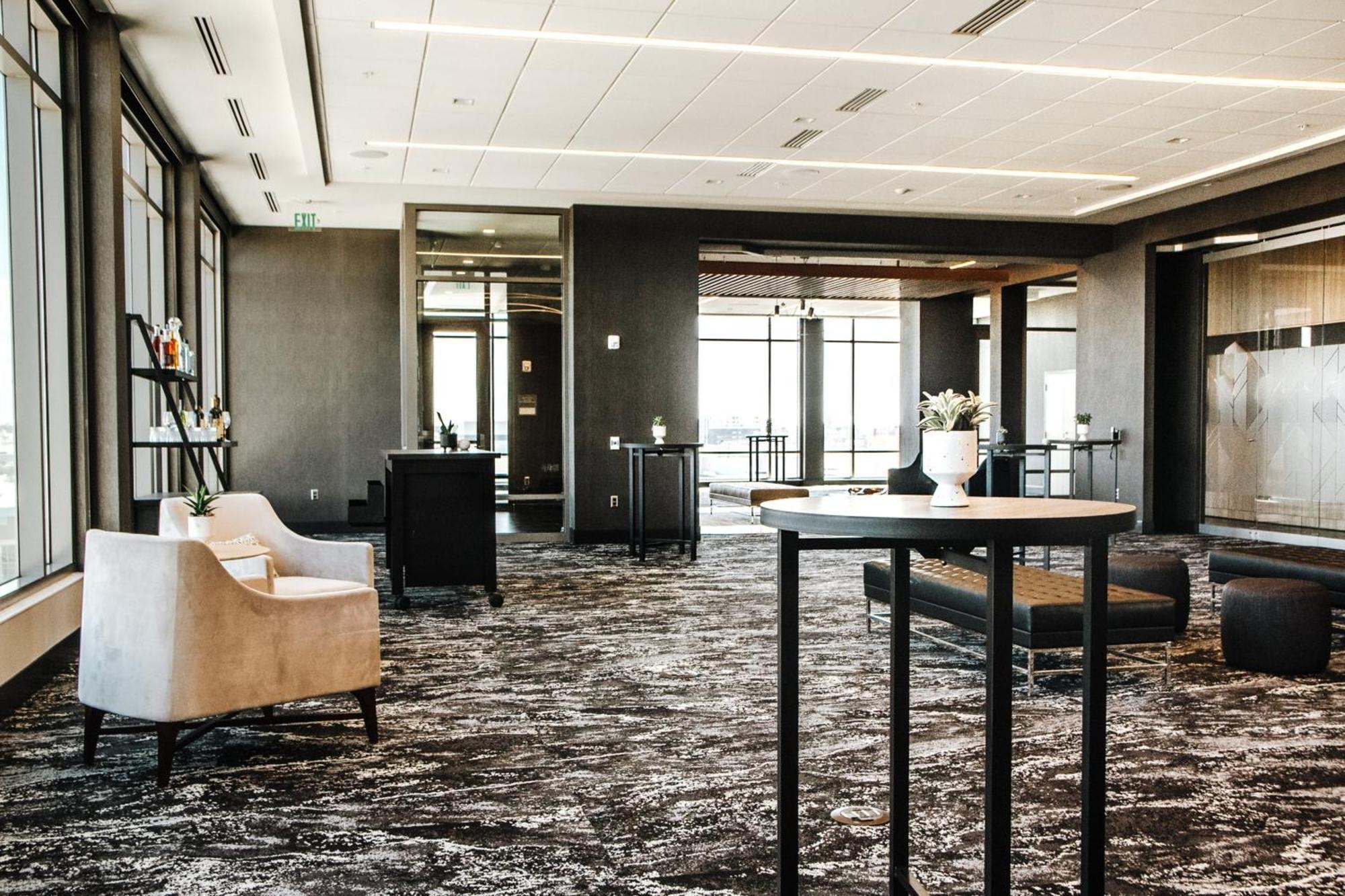 Ac Hotel By Marriott Columbus Downtown Екстер'єр фото